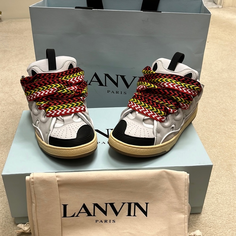 Brand new Lanvin Paris shoes. Size EUR 37. Comes with box, and two dust bags.